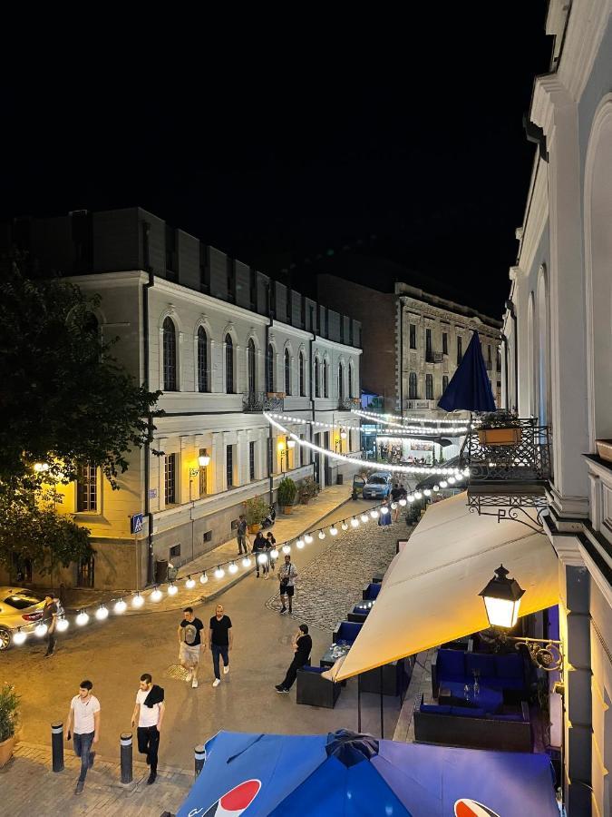Tbilicity Hotel Тбилиси Екстериор снимка